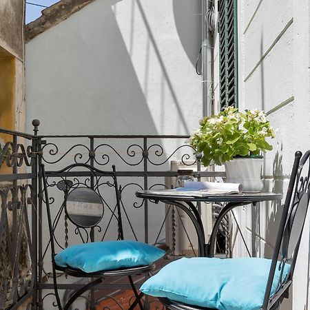 Apartment Dvor Kalalarga Makarska Bagian luar foto