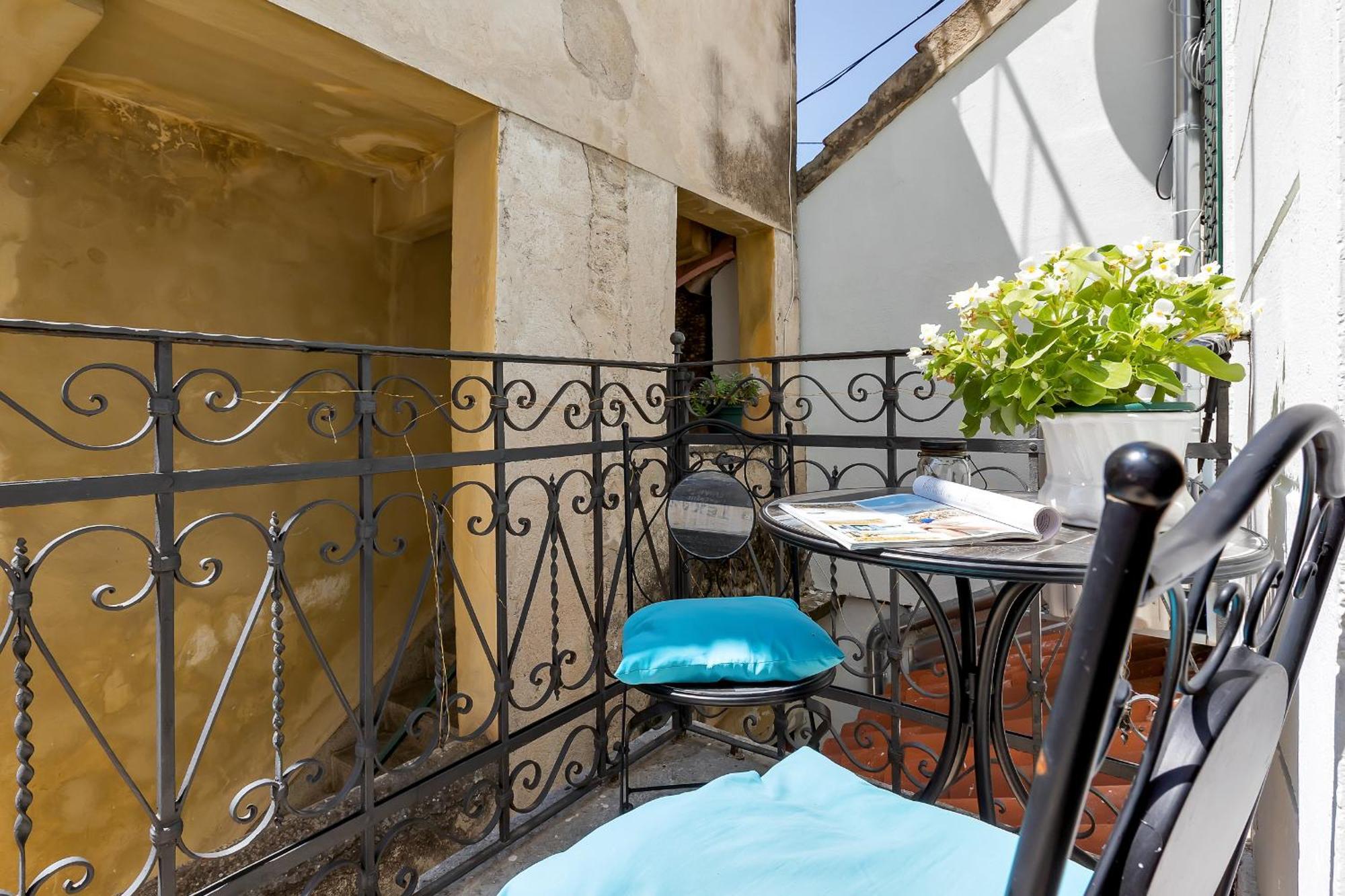 Apartment Dvor Kalalarga Makarska Bagian luar foto